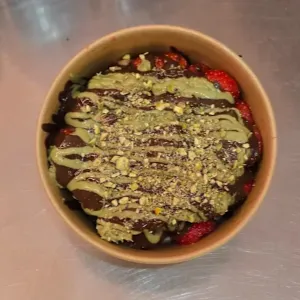 Kunafa Kiss Loaded Strawberries 