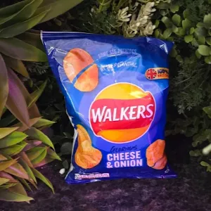 Walkers Cheese & Onion 